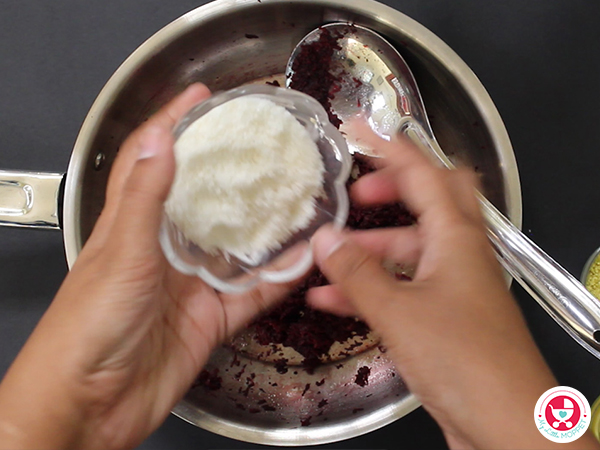 Beetroot Ladoo for Babies [No sugar Dessert for Babies]